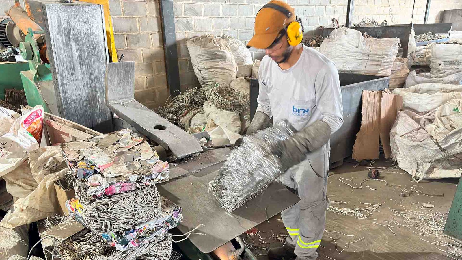 Vantagens da reciclagem do alumínio Saiba agora como lucrar
